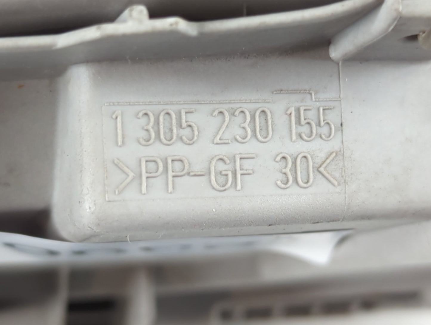 1995 Mercedes-benz C220 Passenger Right Oem Head Light Headlight Lamp - Oemusedautoparts1.com