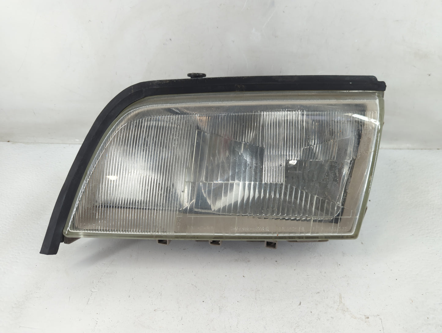 1995 Mercedes-benz C220 Driver Left Oem Head Light Headlight Lamp - Oemusedautoparts1.com