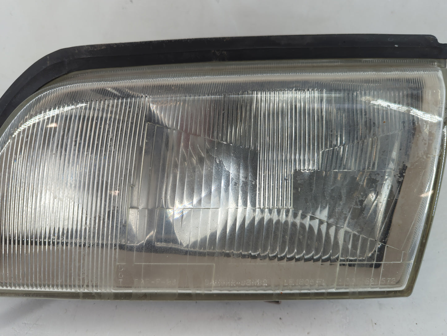 1995 Mercedes-benz C220 Driver Left Oem Head Light Headlight Lamp - Oemusedautoparts1.com