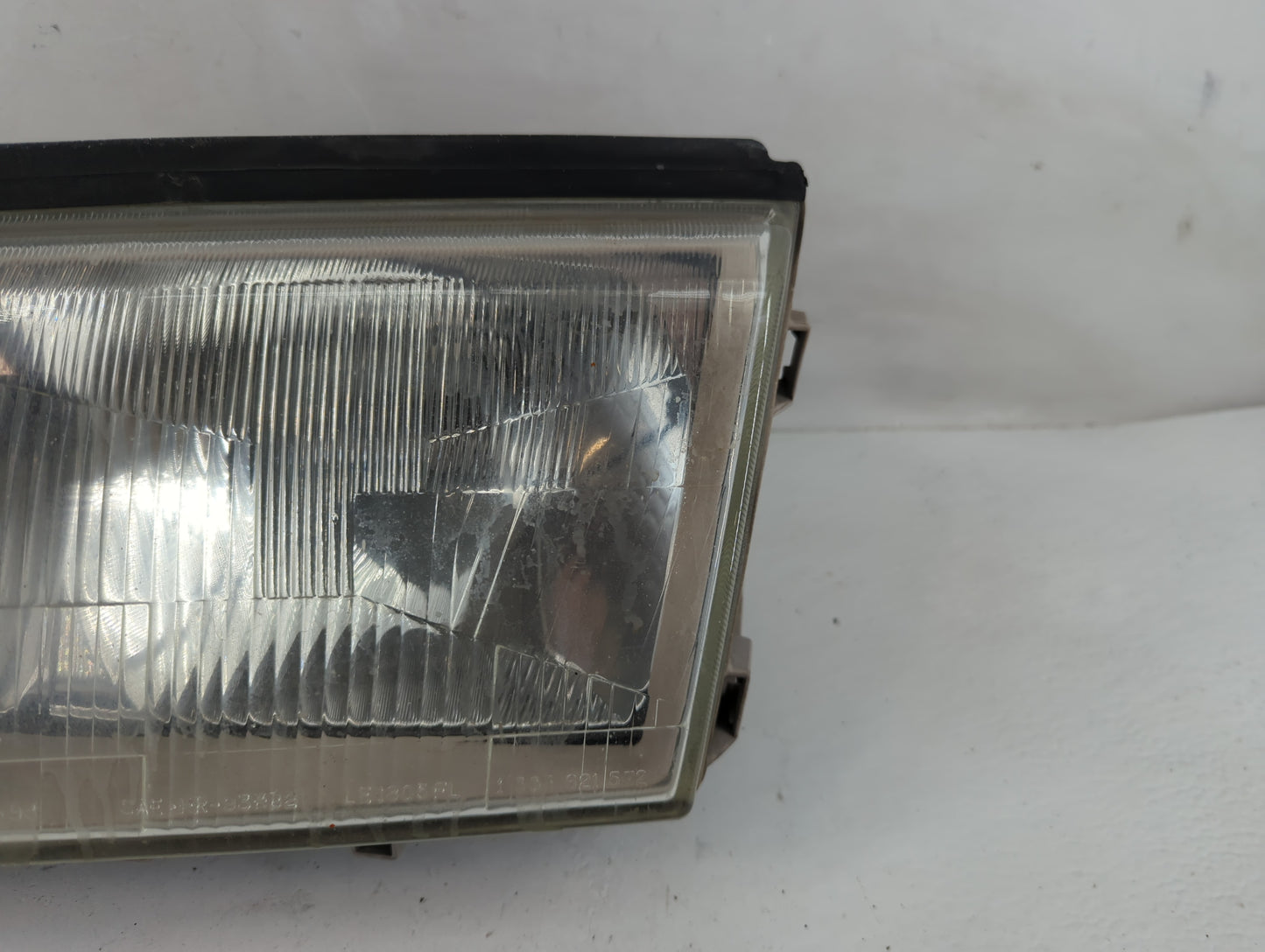 1995 Mercedes-benz C220 Driver Left Oem Head Light Headlight Lamp - Oemusedautoparts1.com