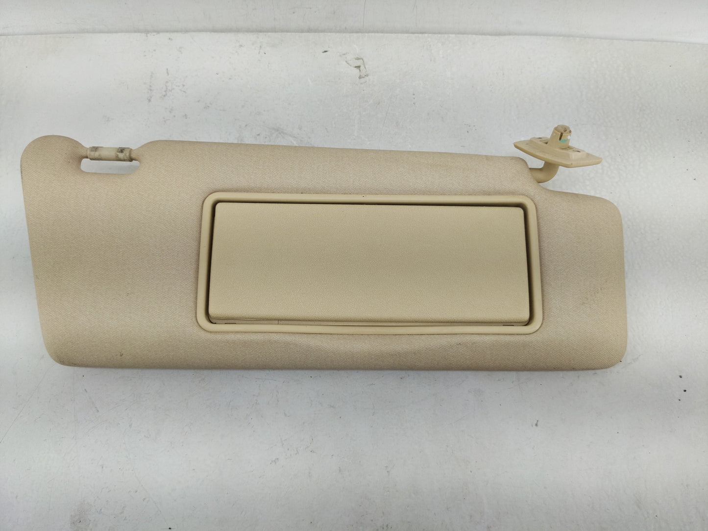 1995 Mercedes-Benz C220 Sun Visor Shade Replacement Passenger Right Mirror Fits OEM Used Auto Parts - Oemusedautoparts1.com