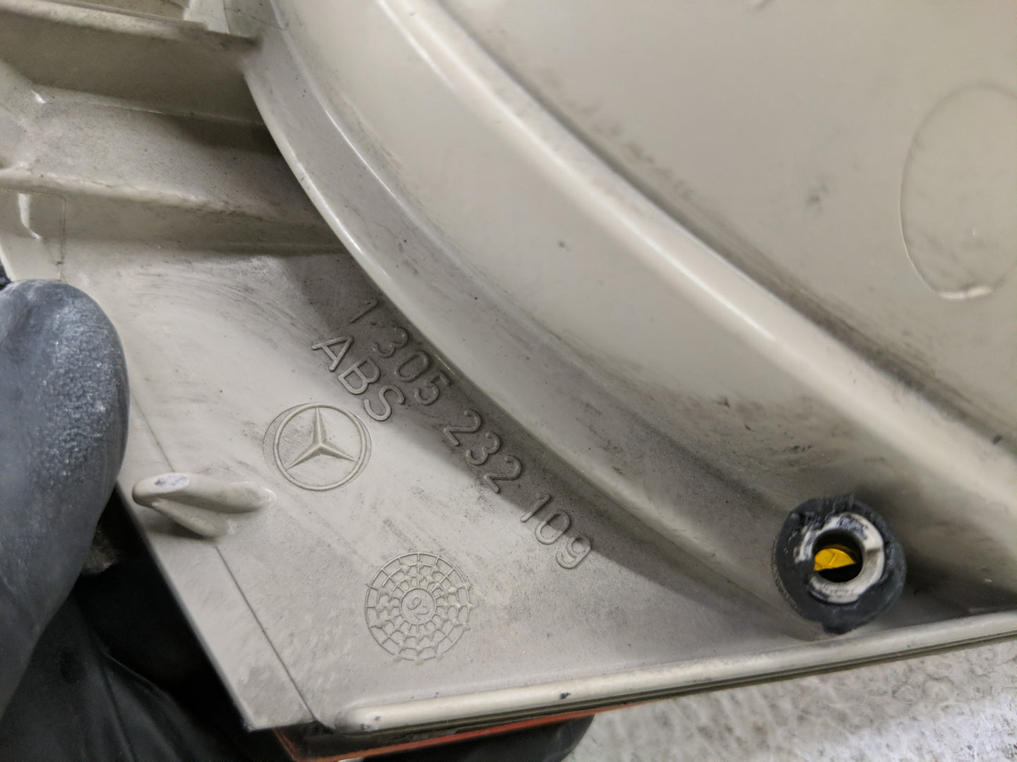 1994-1996 Mercedes-benz C220 Driver Left Oem Head Light Headlight Lamp - Oemusedautoparts1.com