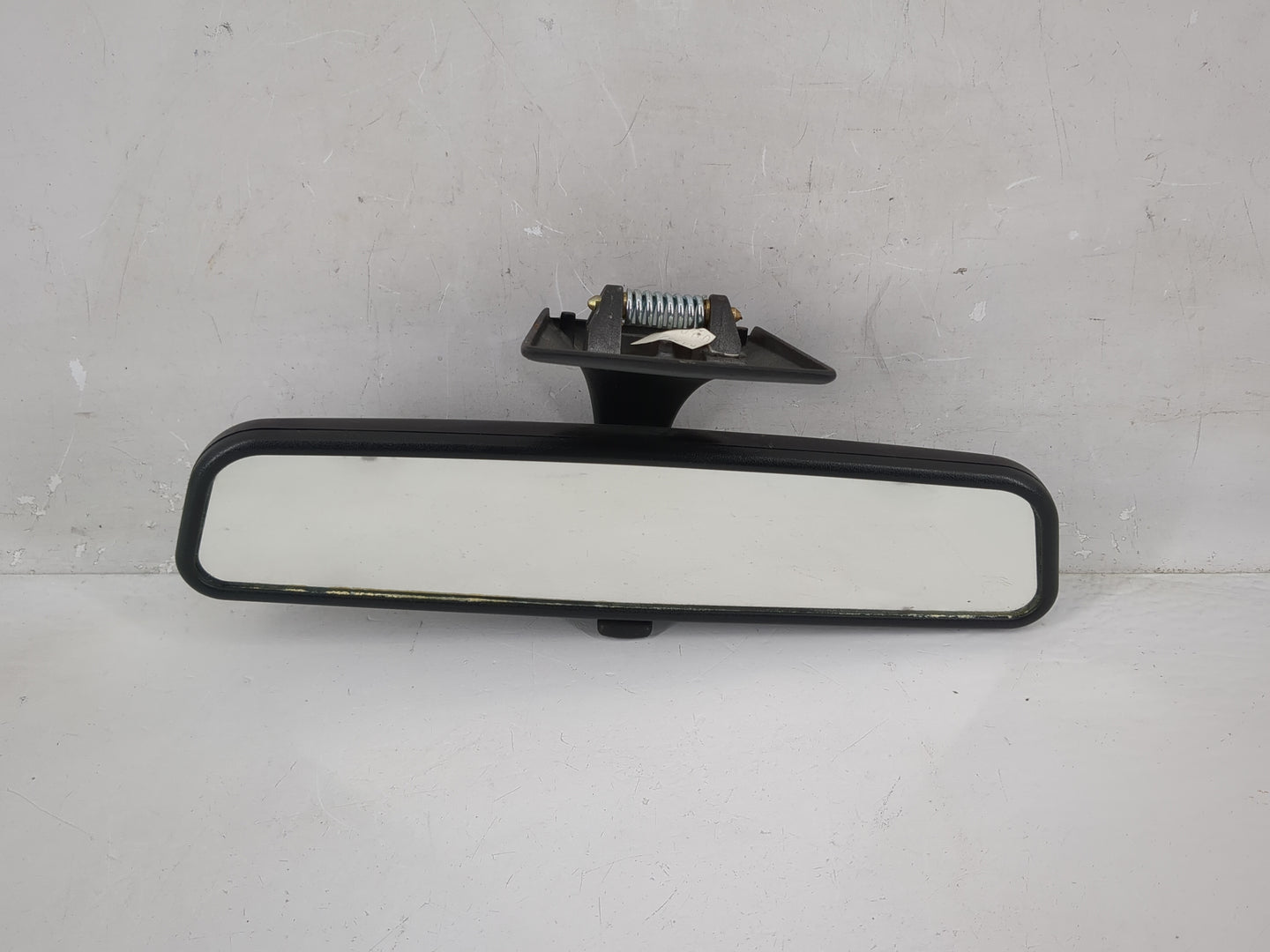 1995 Mercedes-Benz C220 Interior Rear View Mirror Replacement OEM Fits OEM Used Auto Parts - Oemusedautoparts1.com