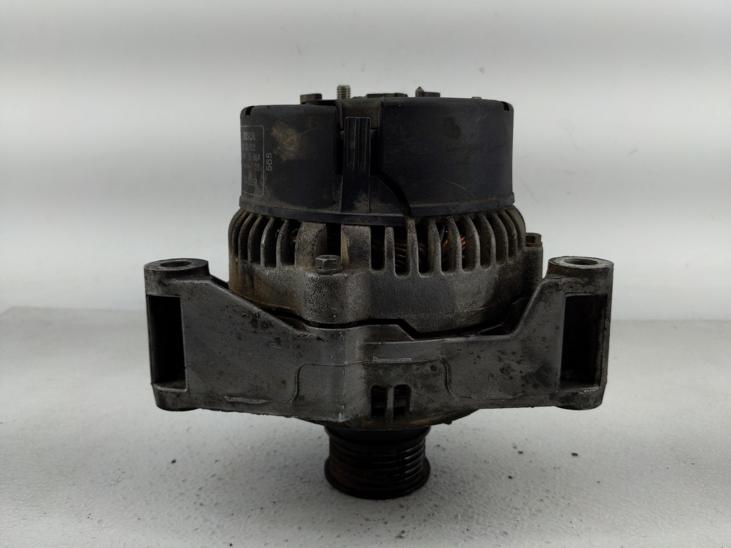 1994-1996 Mercedes-Benz C220 Alternator Replacement Generator Charging Assembly Engine OEM P/N:009 154 0202 0 123 335 002 Fi