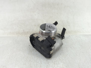 1995 Mercedes-Benz E350 Throttle Body P/N:35100-2G200 Fits OEM Used Auto Parts - Oemusedautoparts1.com
