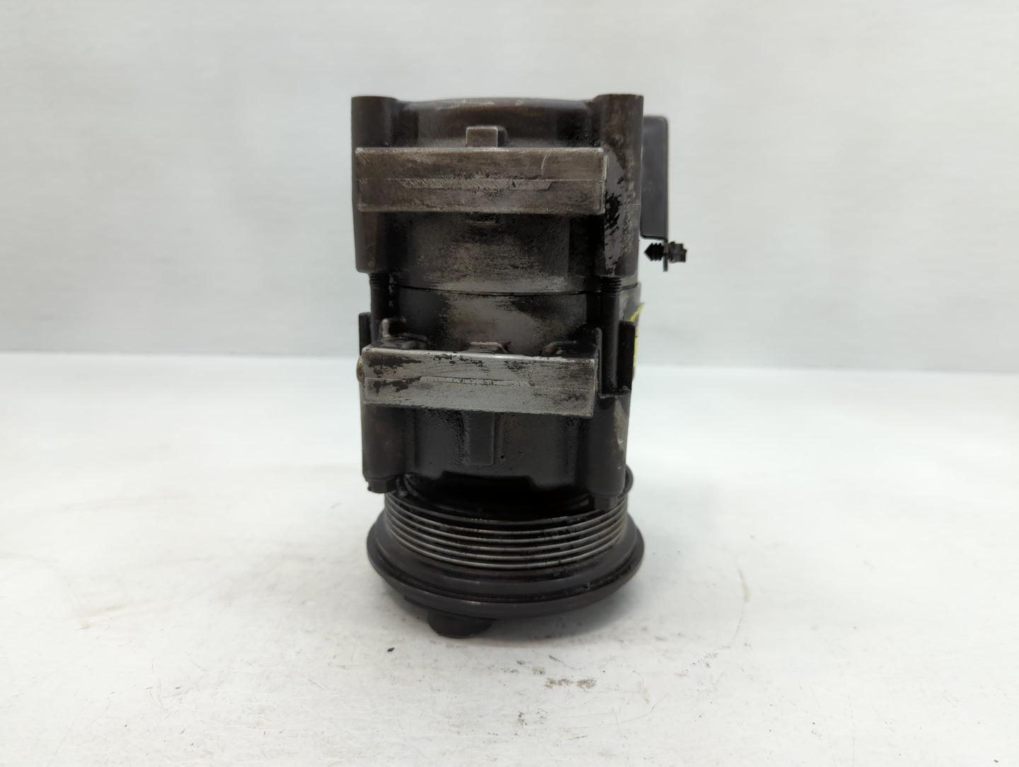 1994-1995 Mercury Grand Marquis Air Conditioning A/c Ac Compressor Oem - Oemusedautoparts1.com