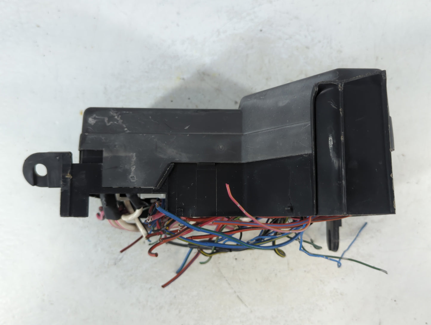 1995 Mitsubishi 3000gt Fusebox Fuse Box Panel Relay Module Fits OEM Used Auto Parts - Oemusedautoparts1.com