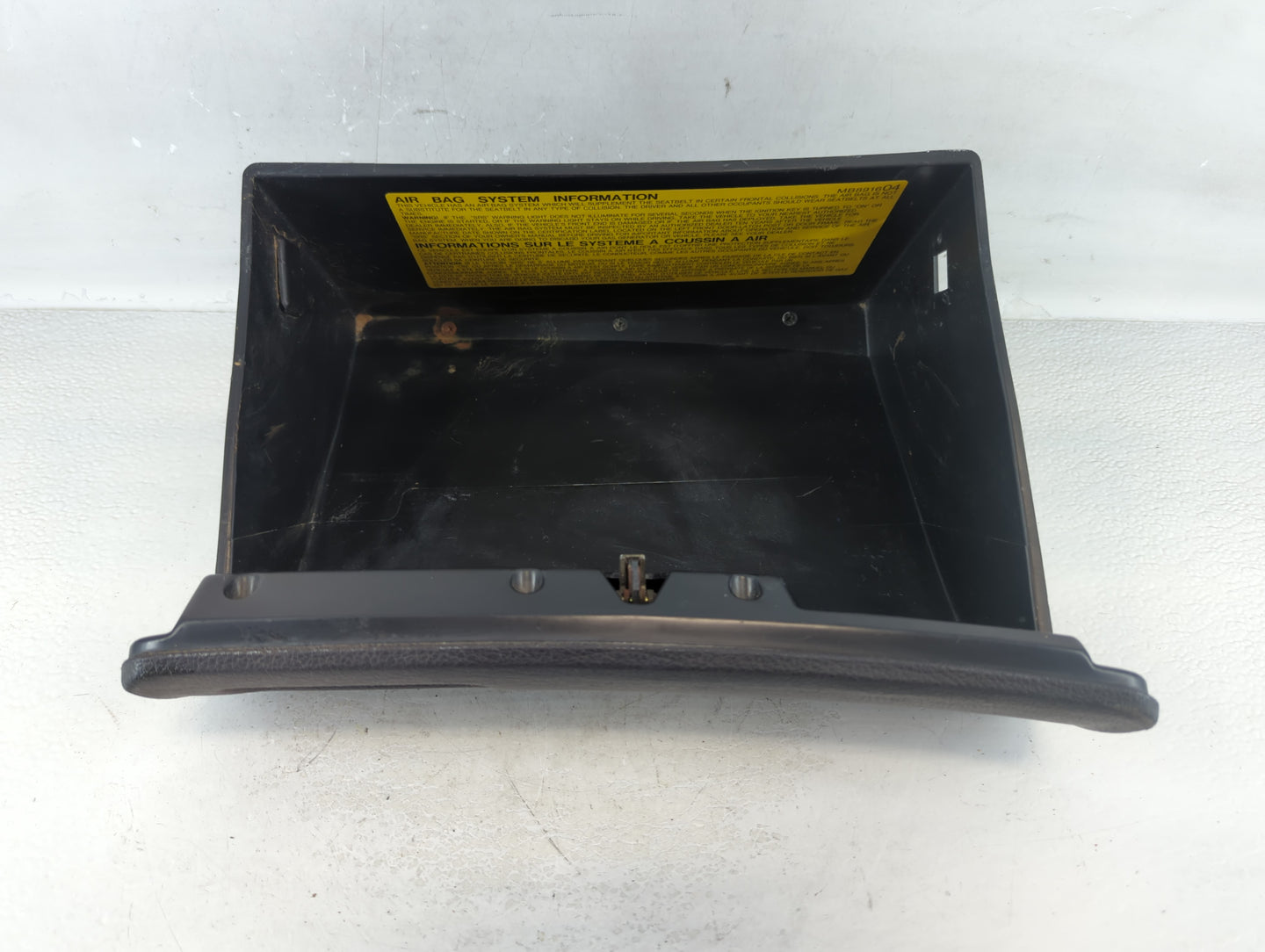 1995 Mitsubishi 3000gt Passenger Glove Box Door Storage Compartment - Oemusedautoparts1.com