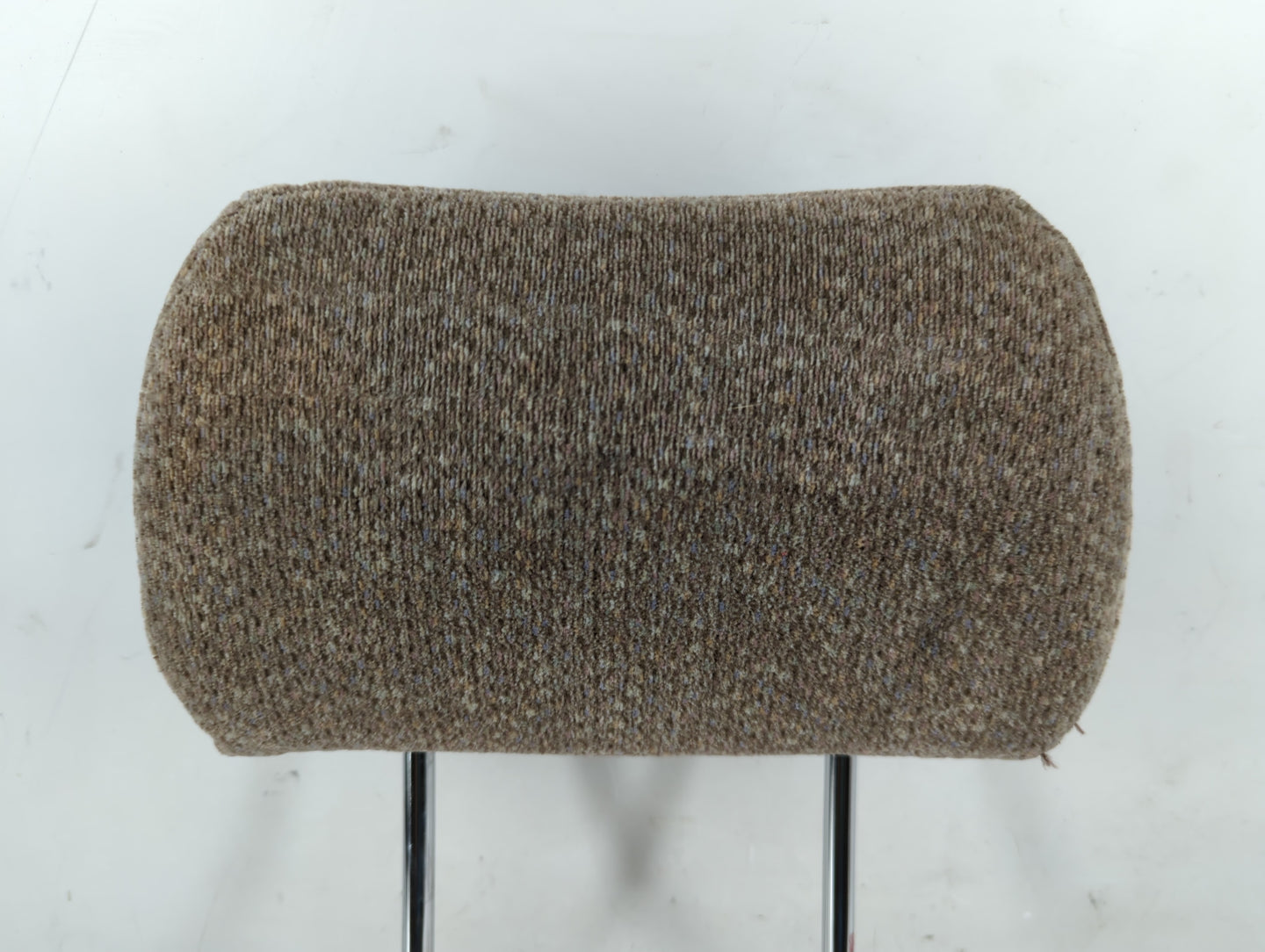 1995 Mitsubishi Montero Headrest Head Rest Front Driver Passenger Seat Fits OEM Used Auto Parts - Oemusedautoparts1.com