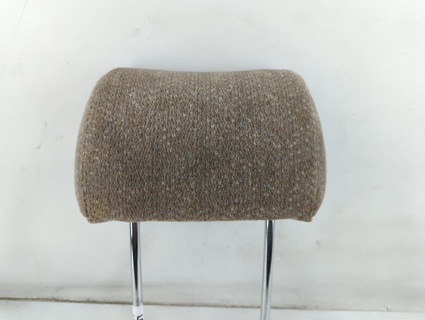 1995 Mitsubishi Montero Headrest Head Rest Front Driver Passenger Seat Fits OEM Used Auto Parts - Oemusedautoparts1.com