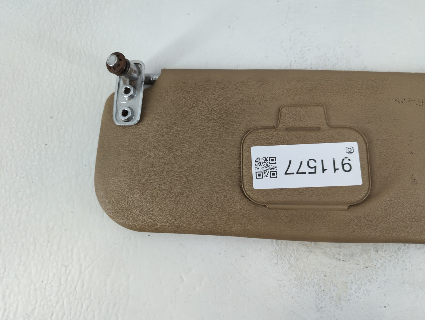1995 Mitsubishi Montero Sun Visor Shade Replacement Passenger Right Mirror Fits OEM Used Auto Parts - Oemusedautoparts1.com