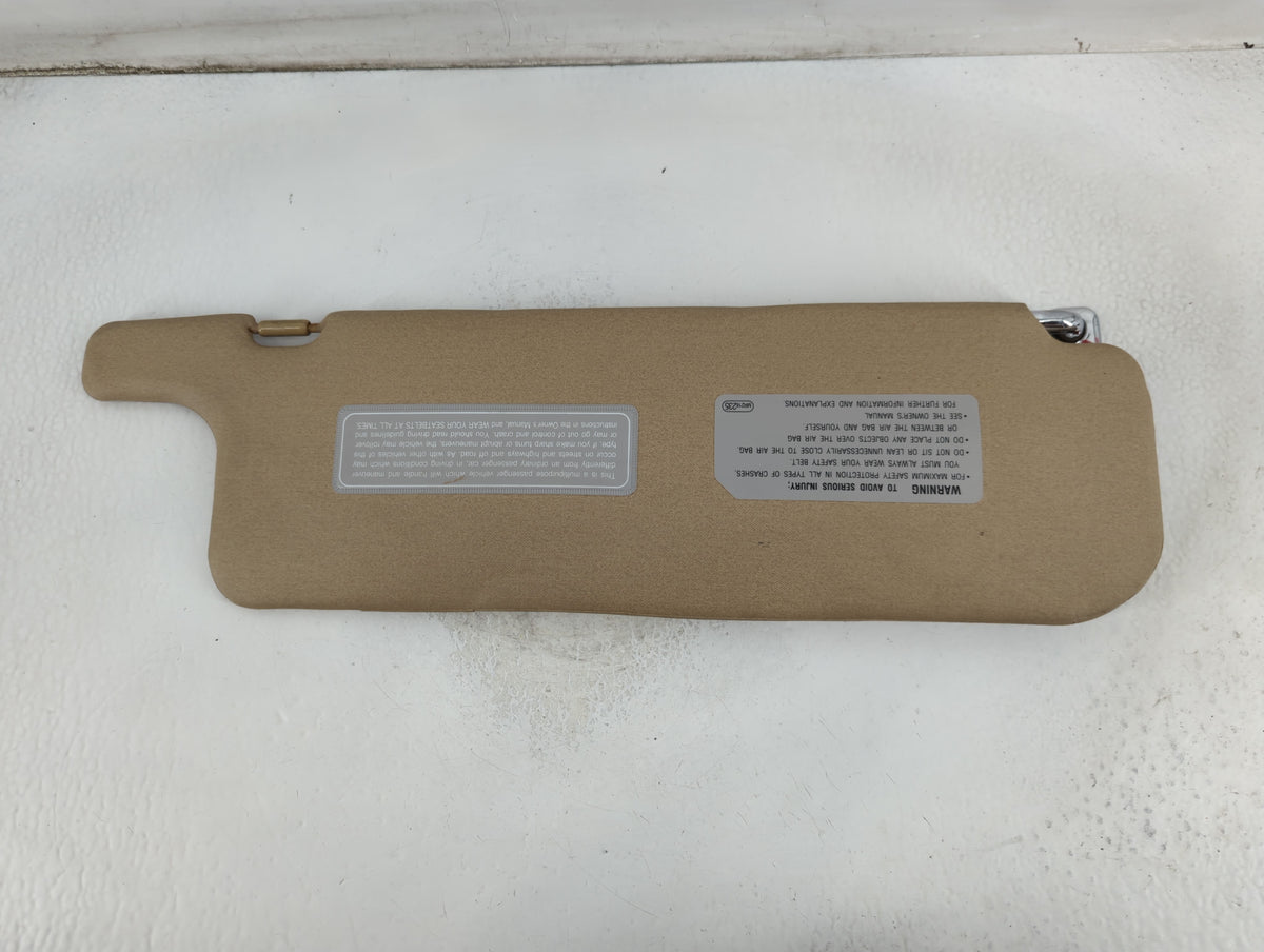 1995 Mitsubishi Montero Sun Visor Shade Replacement Passenger Right Mirror Fits OEM Used Auto Parts - Oemusedautoparts1.com