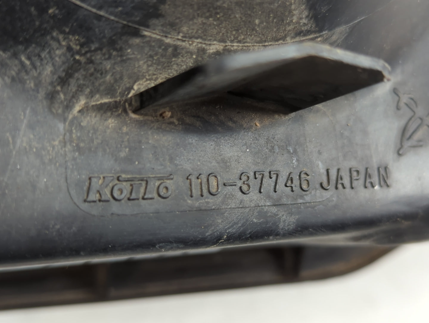 1992-1997 Mitsubishi Montero Driver Left Oem Head Light Headlight Lamp - Oemusedautoparts1.com