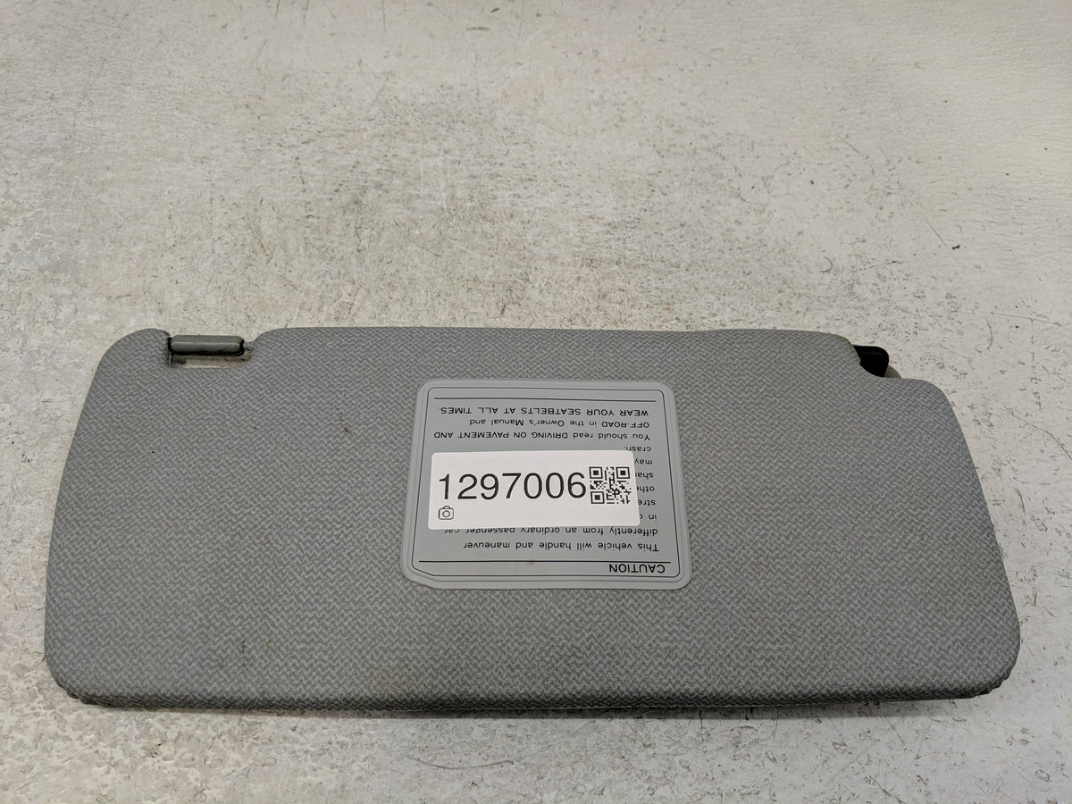1995 Nissan Pathfinder Sun Visor Shade Replacement Driver Left Mirror Fits OEM Used Auto Parts - Oemusedautoparts1.com