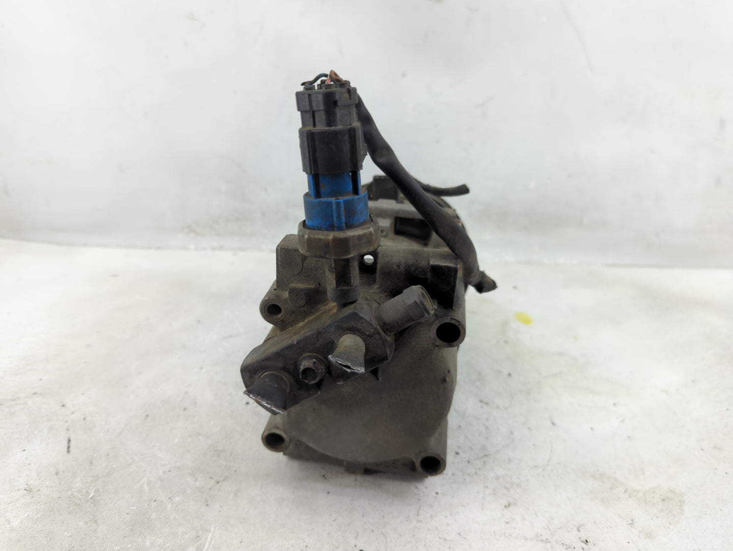1995-1996 Nissan Quest Air Conditioning A/c Ac Compressor Oem - Oemusedautoparts1.com