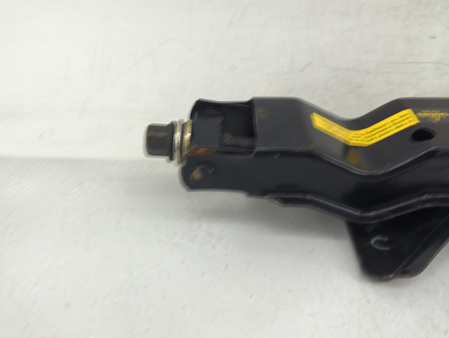 1995 Pontiac Bonneville Spare Scissor Car Jack 1415941 - Oemusedautoparts1.com