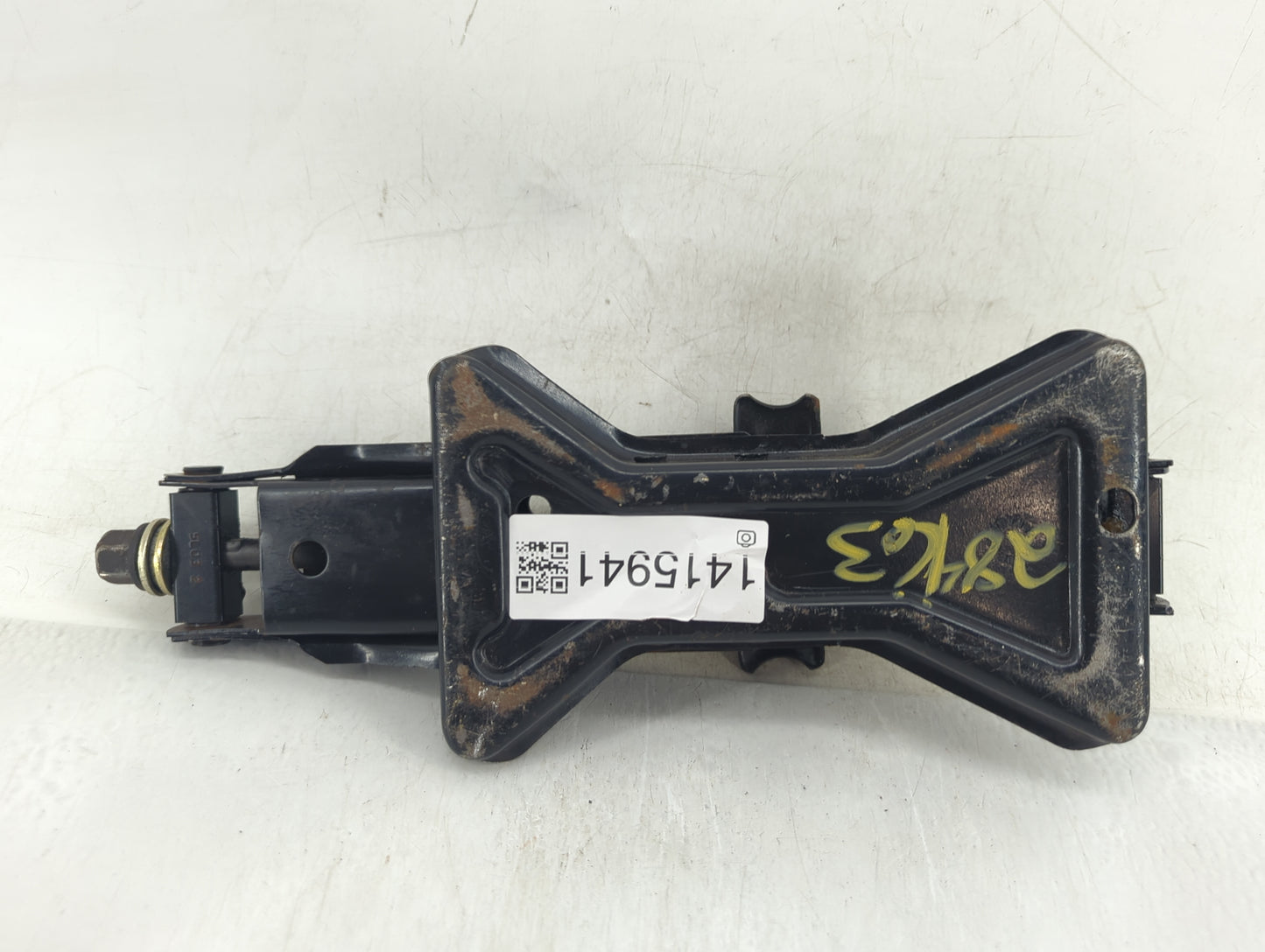 1995 Pontiac Bonneville Spare Scissor Car Jack - Oemusedautoparts1.com
