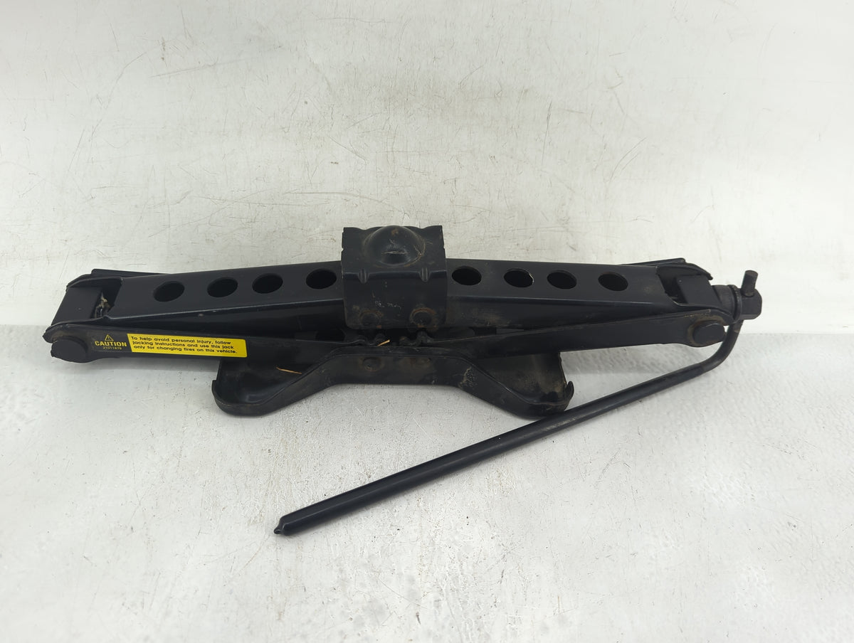 1995 Pontiac Bonneville Spare Scissor Car Jack Black - Oemusedautoparts1.com