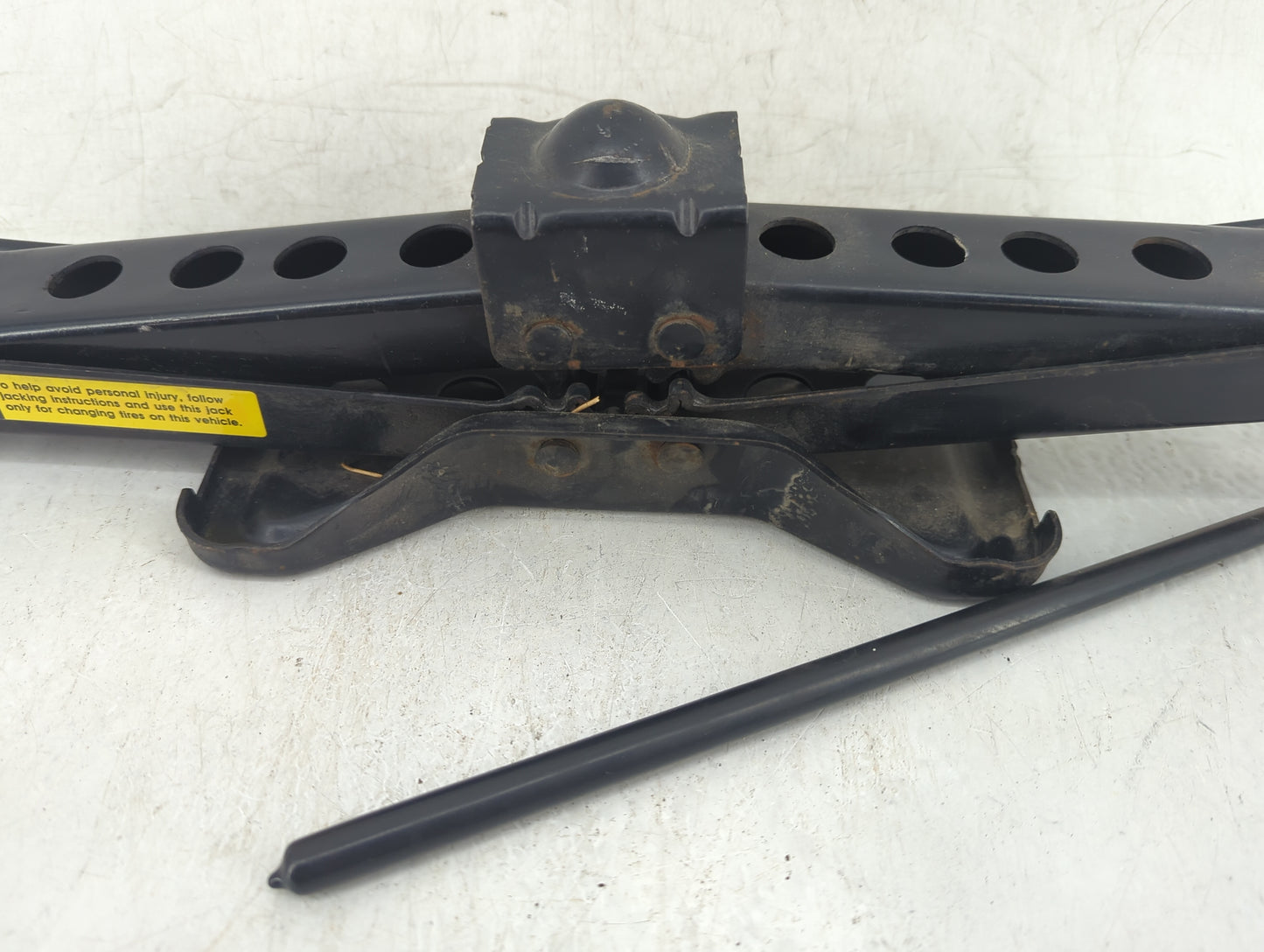 1995 Pontiac Bonneville Spare Scissor Car Jack Black - Oemusedautoparts1.com