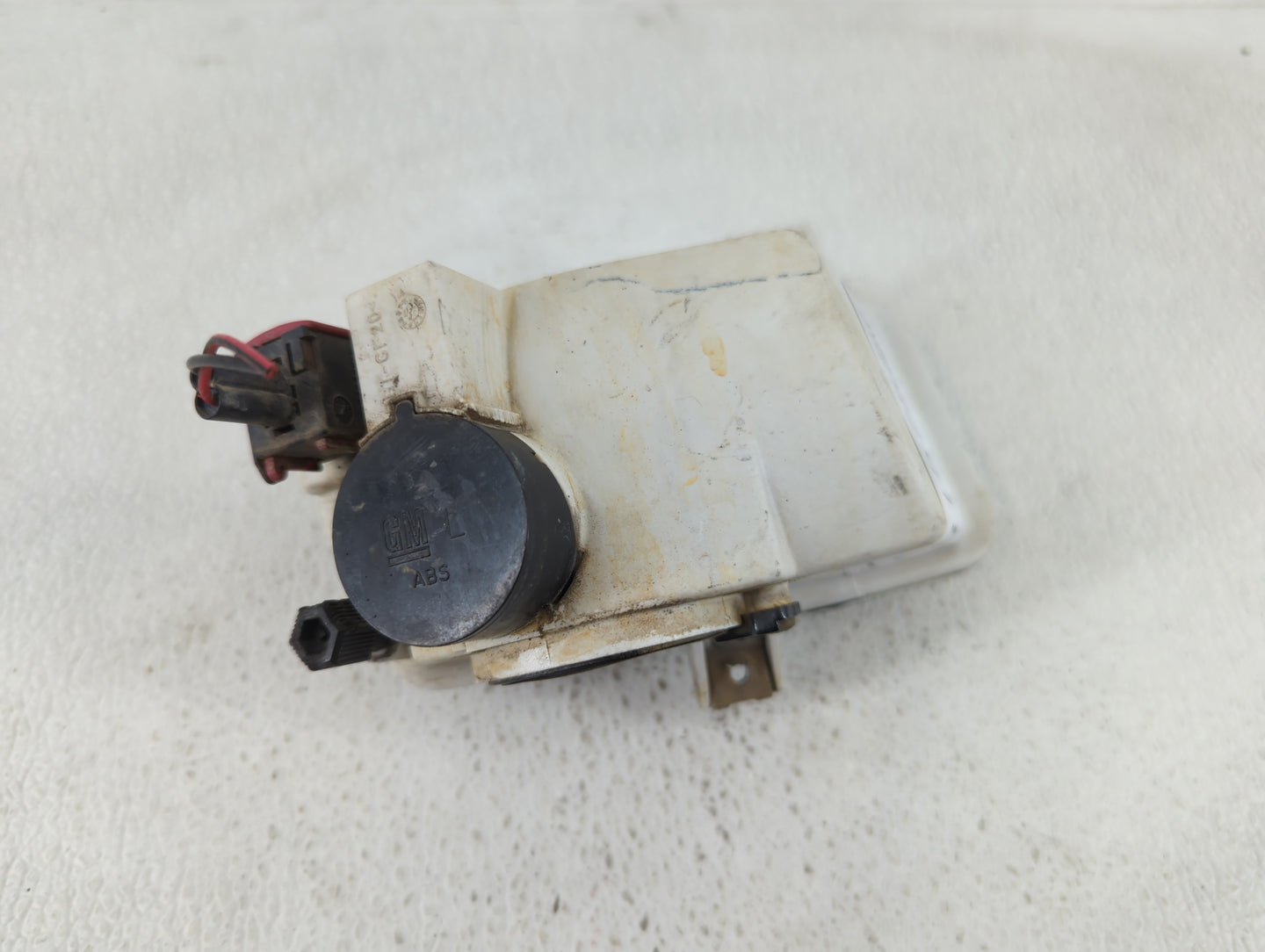 1995-1998 Saab 900 Driver Left Oem Front Light Lamp - Oemusedautoparts1.com