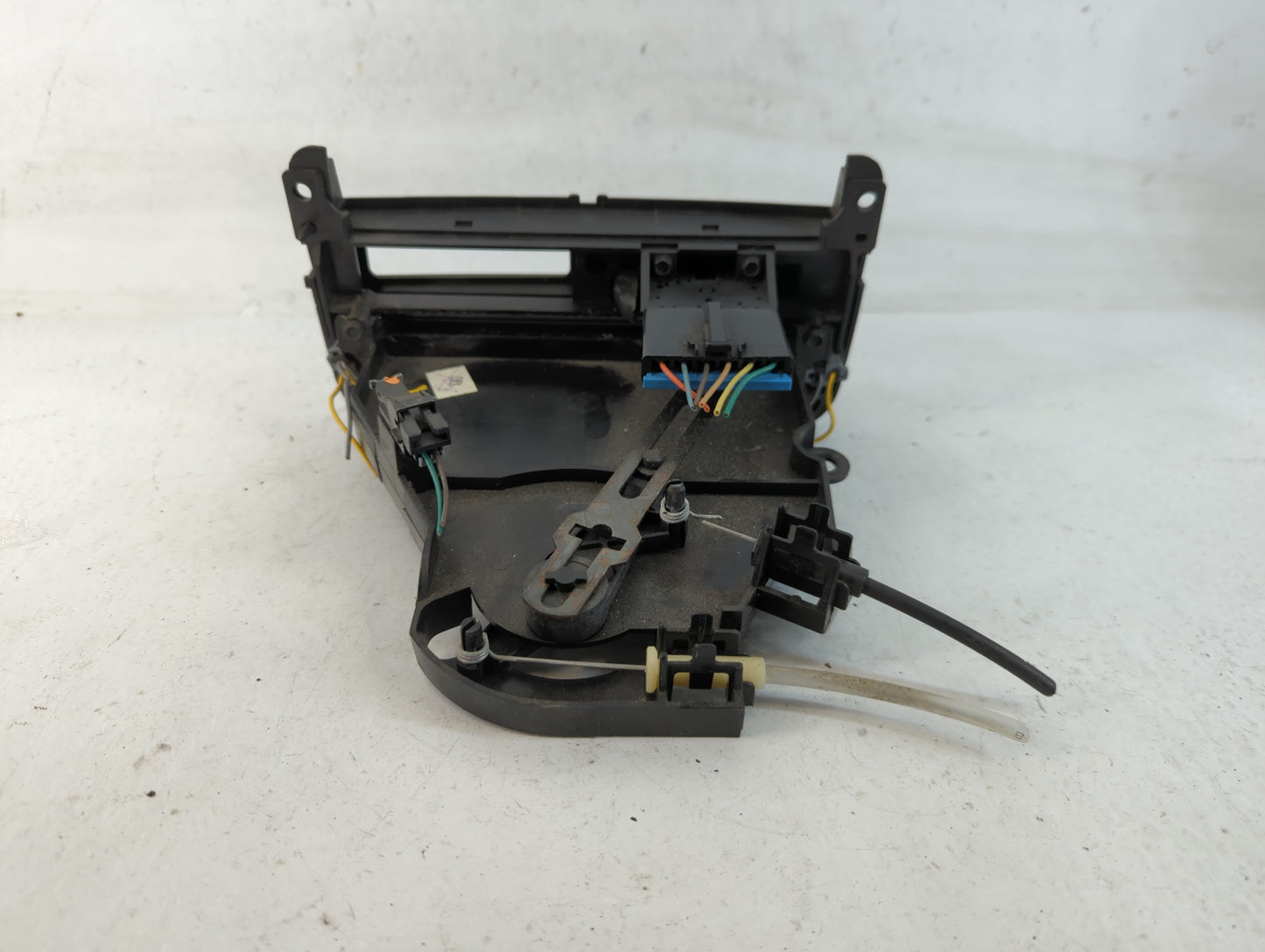 1995 Saturn Sl Climate Control Module Temperature AC/Heater Replacement Fits OEM Used Auto Parts - Oemusedautoparts1.com