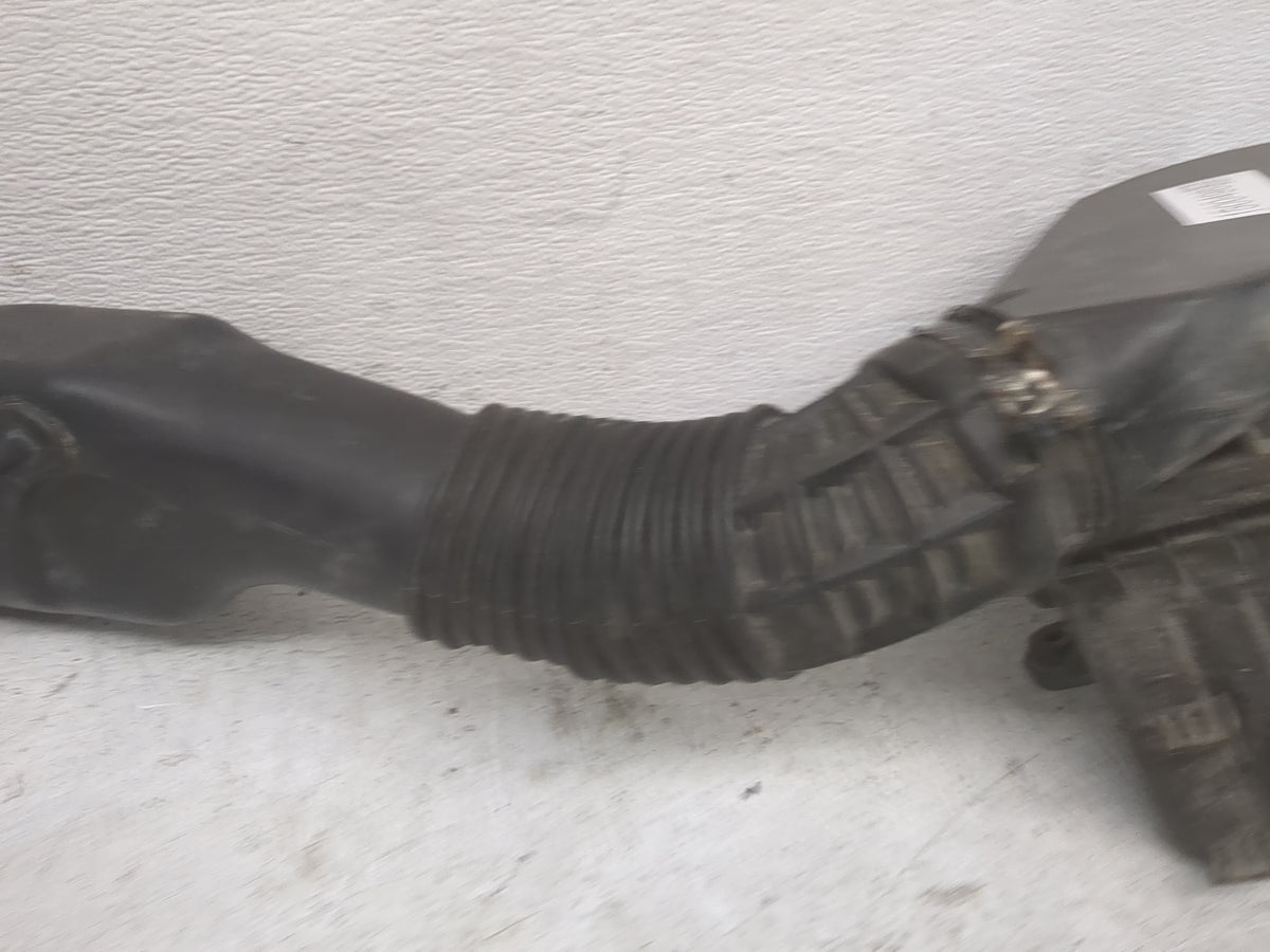 1995-1999 Saturn Sl2 Air Cleaner Intake-duct Hose Tube - Oemusedautoparts1.com