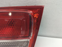 1995 Saturn Sw1 Tail Light Assembly Driver Left OEM P/N:22907312 16517018 Fits Fits 1993 1994 OEM Used Auto Parts - Oemuseda