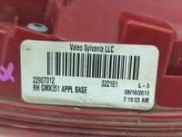 1995 Saturn Sw1 Tail Light Assembly Driver Left OEM P/N:22907312 16517018 Fits Fits 1993 1994 OEM Used Auto Parts - Oemuseda