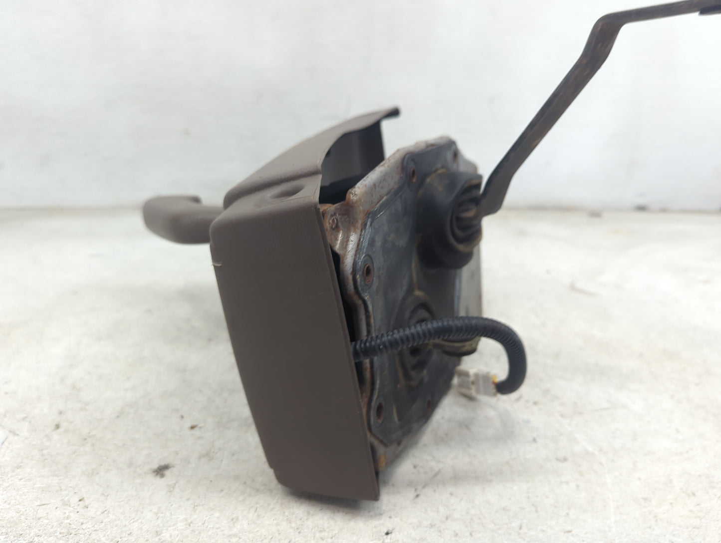 1995 Toyota 4runner Floor Console Assembly Shifter Tan - Oemusedautoparts1.com