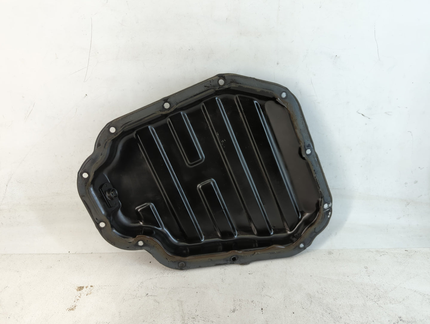 1994-2001 Toyota Camry Engine Oil Pan Fits Fits 1994 1995 1996 1997 1998 1999 2000 2001 OEM Used Auto Parts - Oemusedautopar
