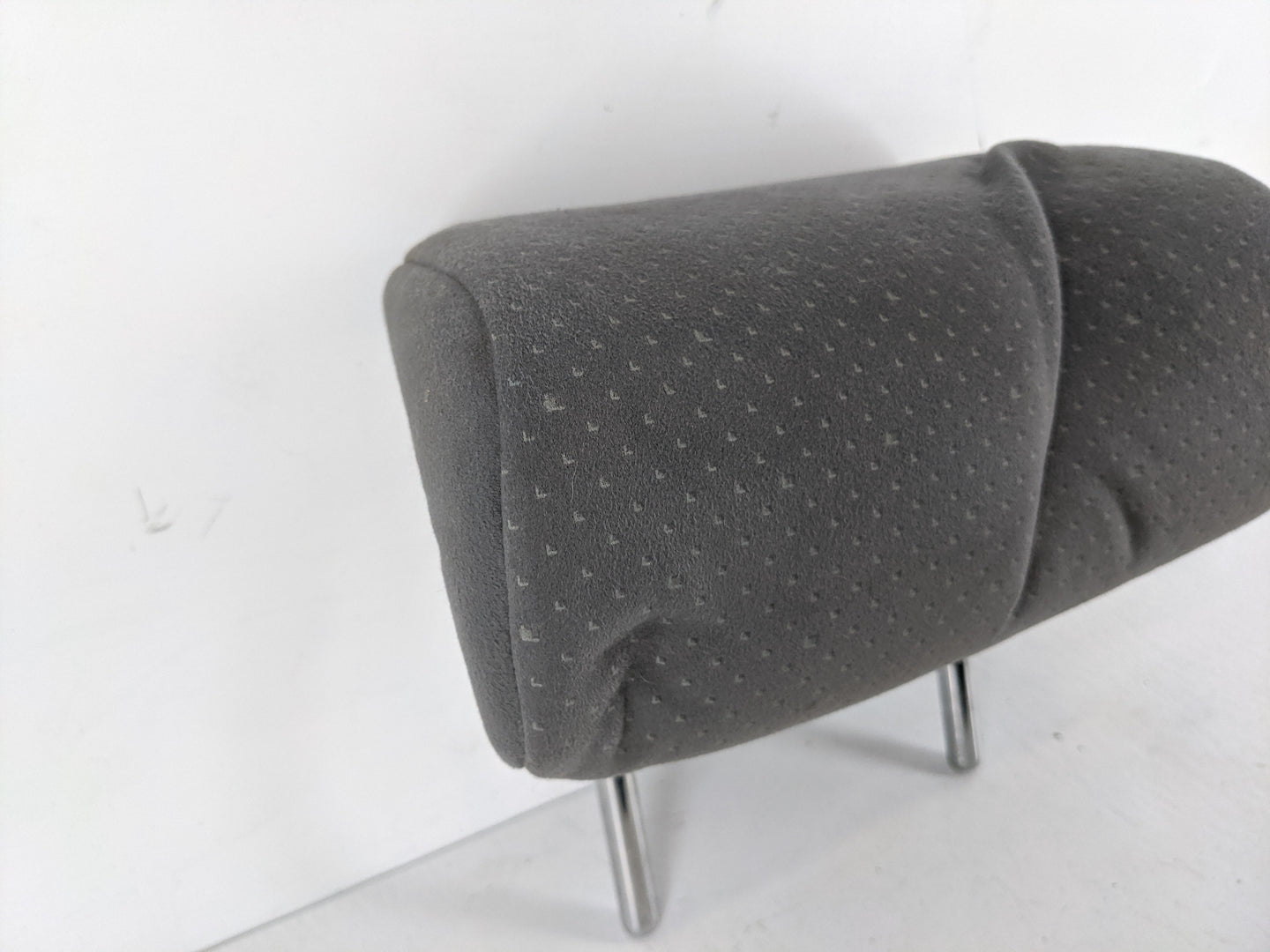 1995 Toyota Corolla Headrest Head Rest Rear Center Seat Fits OEM Used Auto Parts - Oemusedautoparts1.com