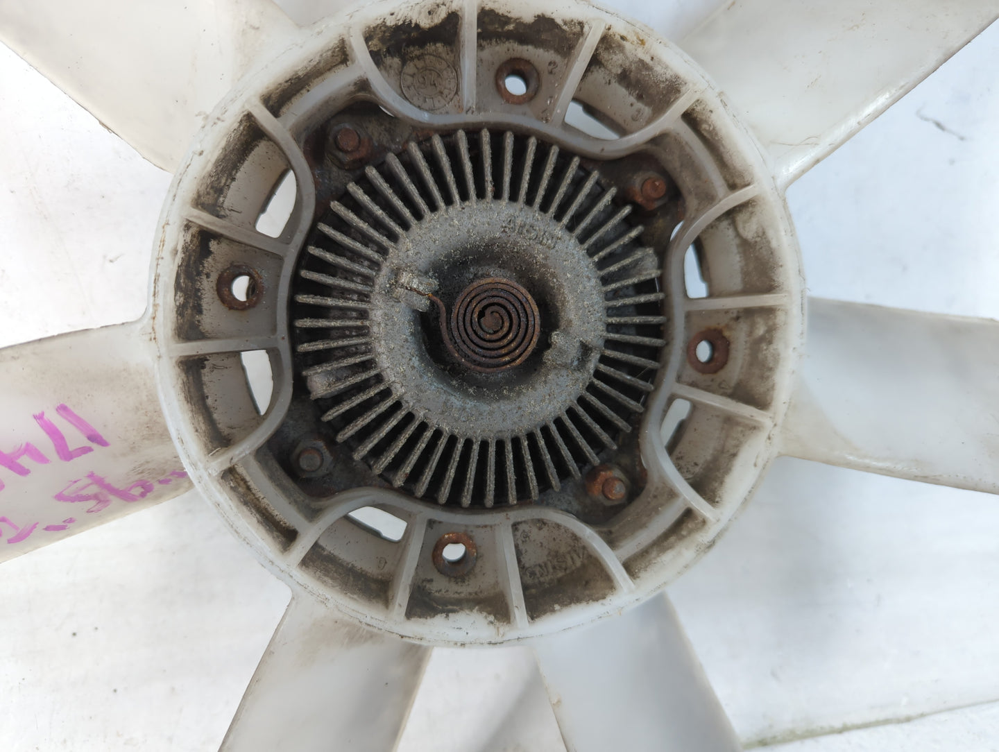 1995 Toyota Pickup Fan Blade - Oem - Oemusedautoparts1.com