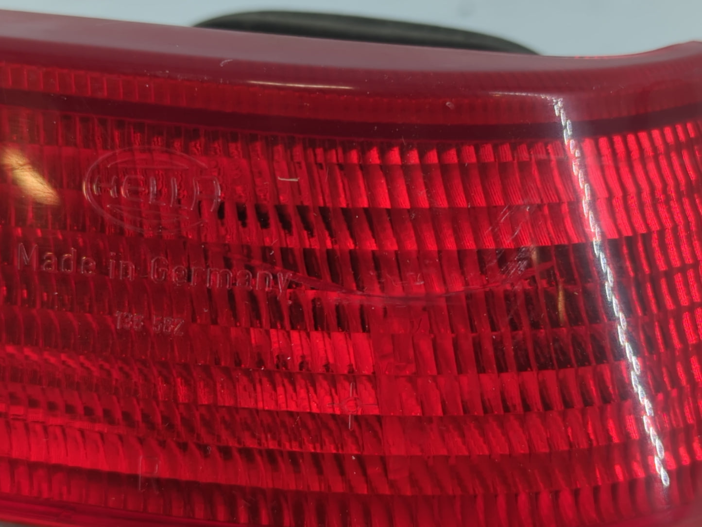 1997-1998 Volvo S90 Tail Light Assembly Passenger Right OEM P/N:9126888 Fits Fits 1995 1996 1997 1998 OEM Used Auto Parts - 