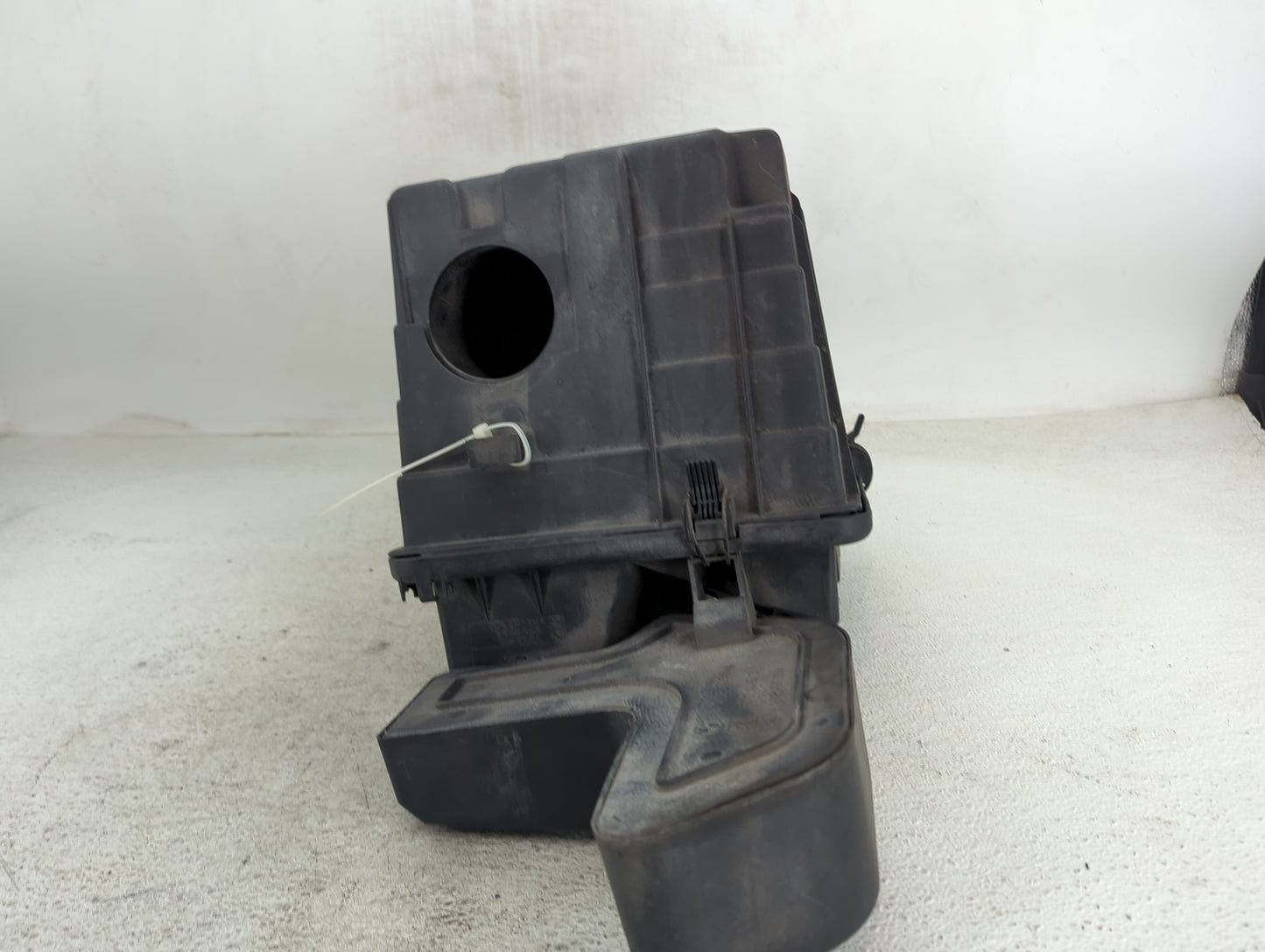 Bmw 318 Air Cleaner Intake-duct Hose Tube - Oemusedautoparts1.com
