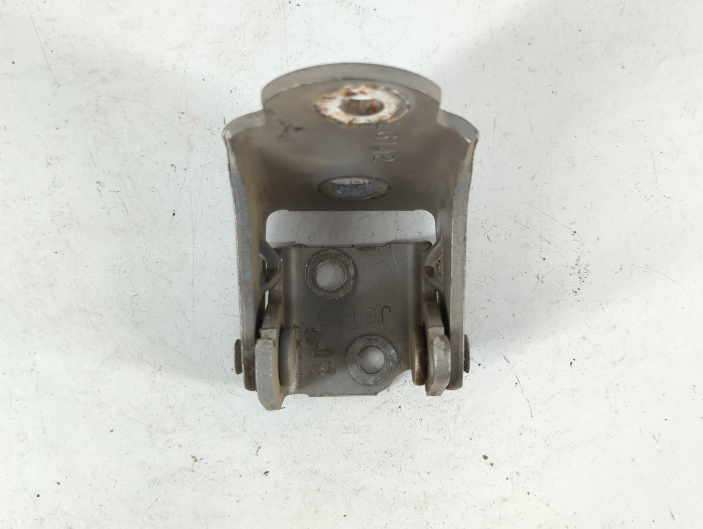 1995-1998 Buick Riviera Passenger Right Hood Hinge - Oemusedautoparts1.com