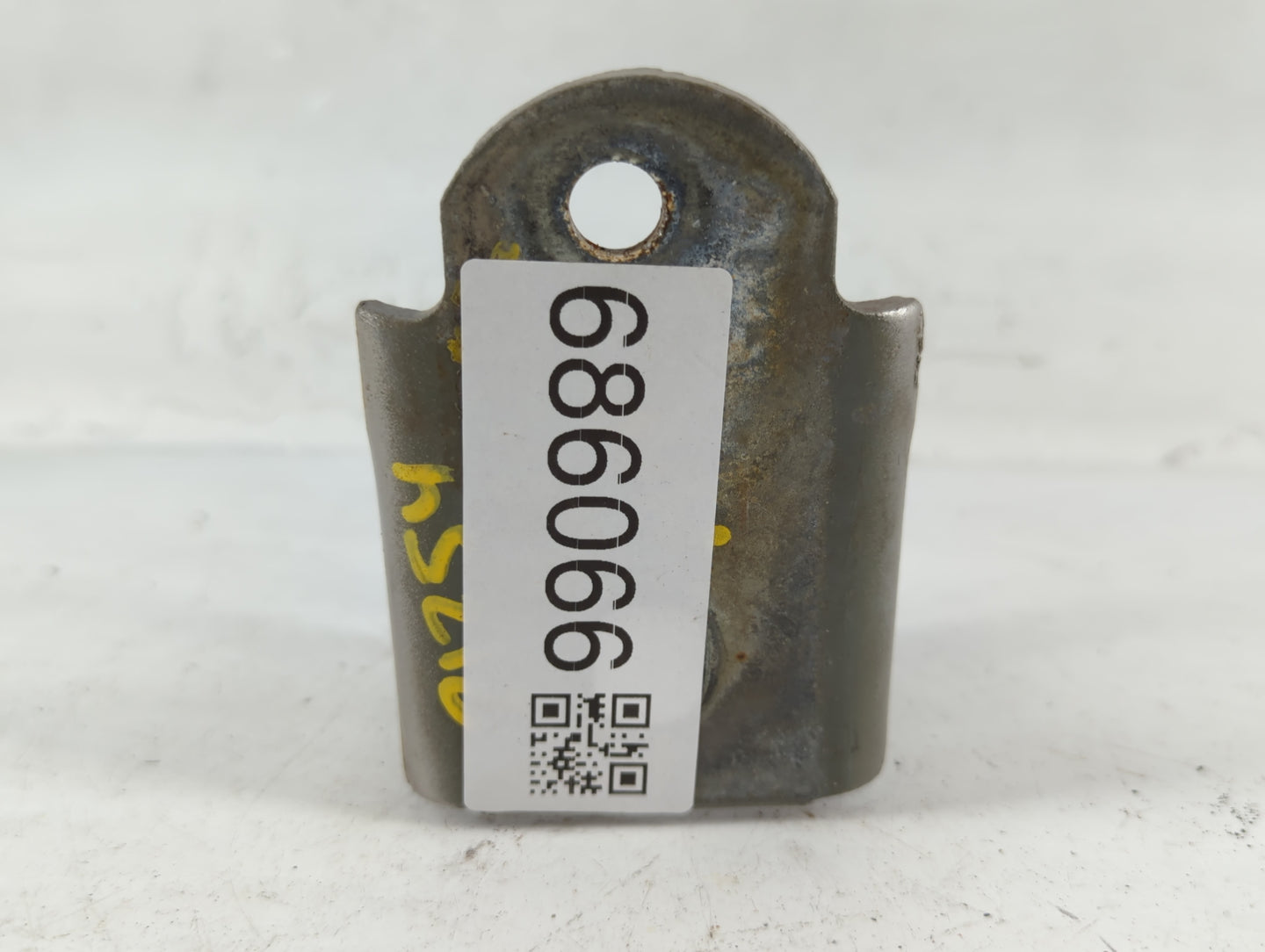 1995-1998 Buick Riviera Passenger Right Hood Hinge - Oemusedautoparts1.com