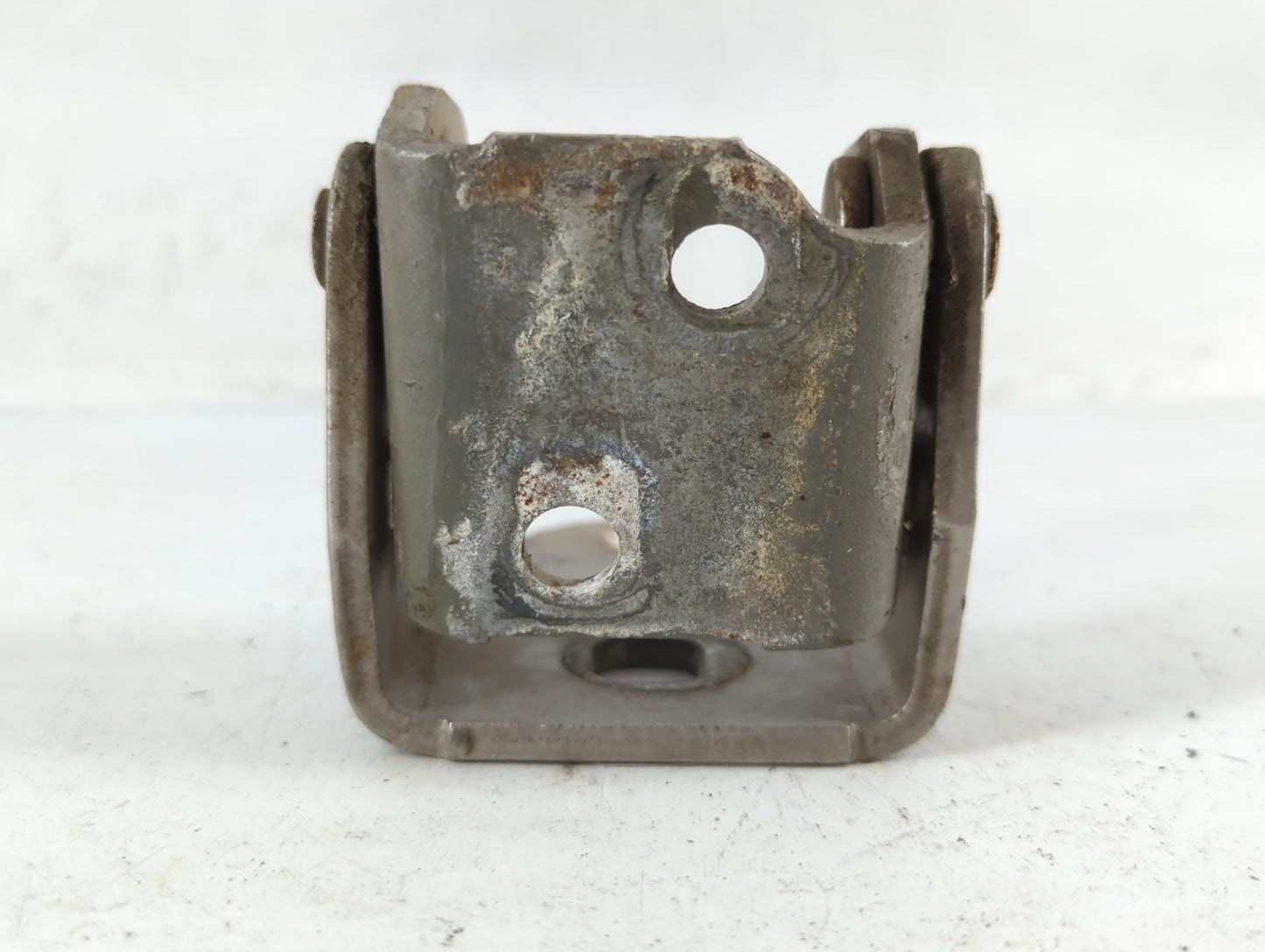 1995-1998 Buick Riviera Passenger Right Hood Hinge - Oemusedautoparts1.com