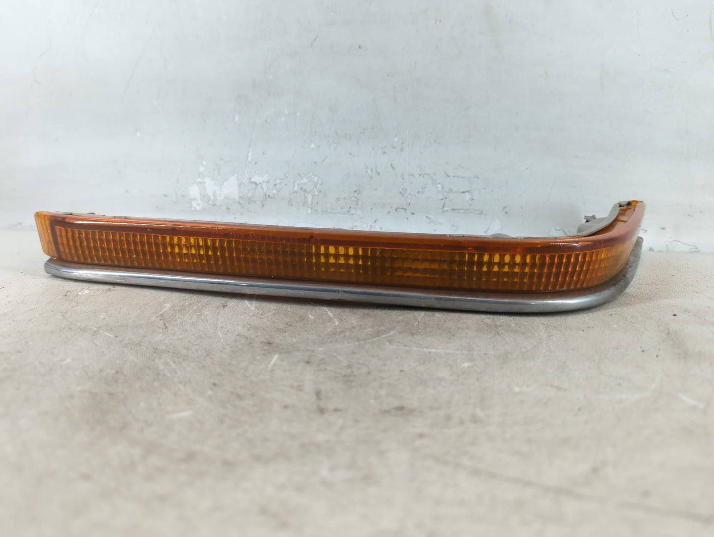 1992-1996 Buick Roadmaster Passenger Right Oem Front Light Lamp - Oemusedautoparts1.com