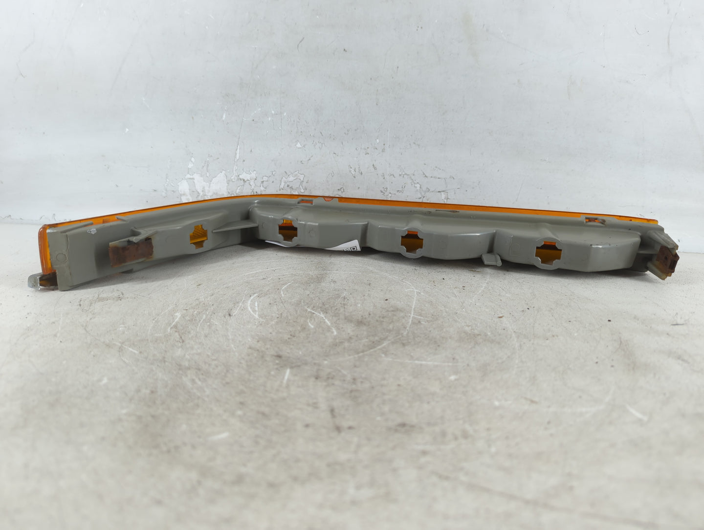 1992-1996 Buick Roadmaster Passenger Right Oem Front Light Lamp - Oemusedautoparts1.com