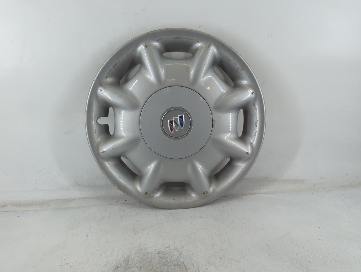 1996 Buick Skylark Wheel HubCap - Oemusedautoparts1.com