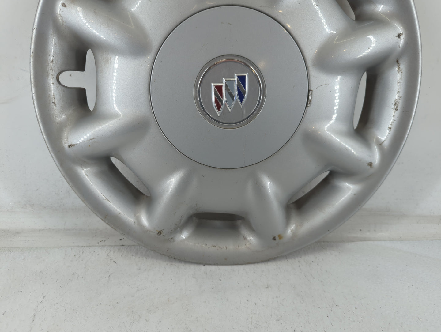 1996 Buick Skylark Wheel HubCap - Oemusedautoparts1.com