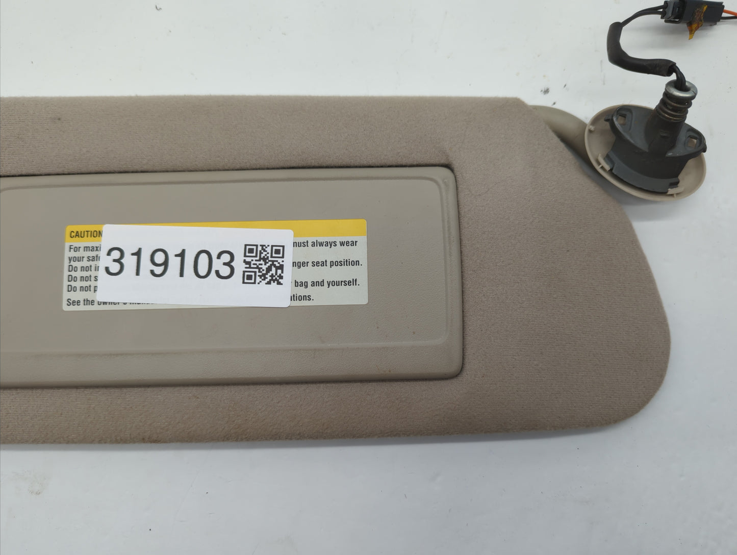 1996 Cadillac Deville Sun Visor Shade Replacement Passenger Right Mirror Fits OEM Used Auto Parts - Oemusedautoparts1.com