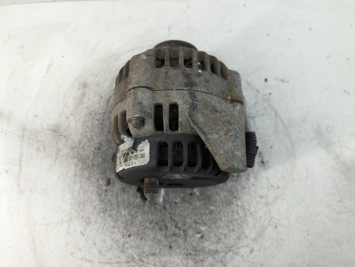 1996-2000 Chevrolet Astro Alternator Replacement Generator Charging Assembly Engine OEM P/N:02-237182 Fits OEM Used Auto Par