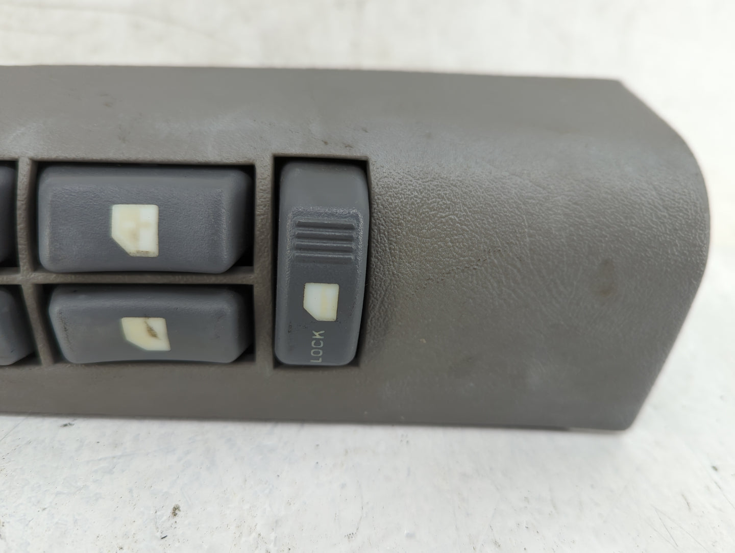 1996 Chevrolet Blazer Master Power Window Switch Replacement Driver Side Left Fits OEM Used Auto Parts - Oemusedautoparts1.c