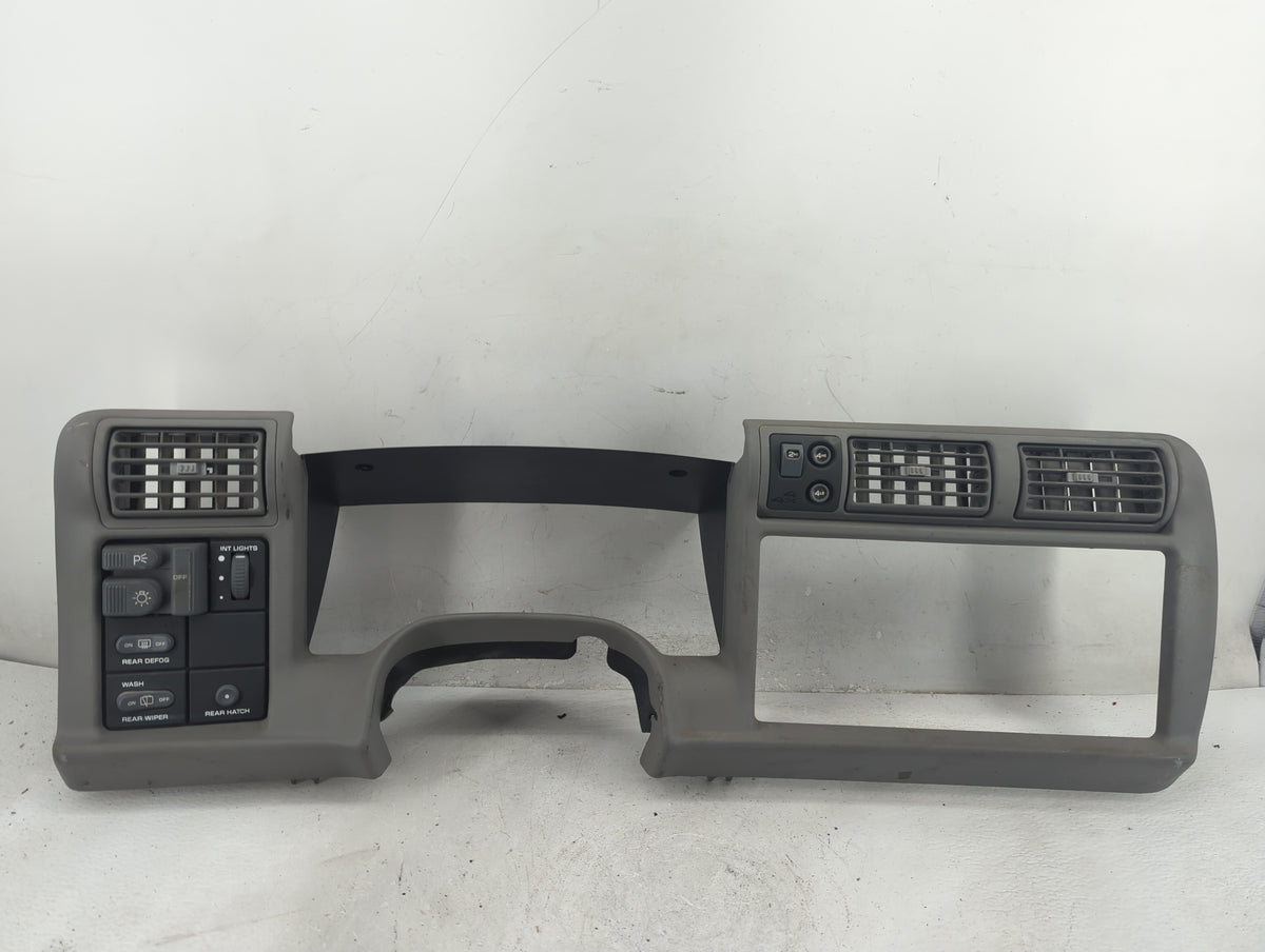 1996 Chevrolet Blazer Information Radio Display Screen Bezel Vents - Oemusedautoparts1.com
