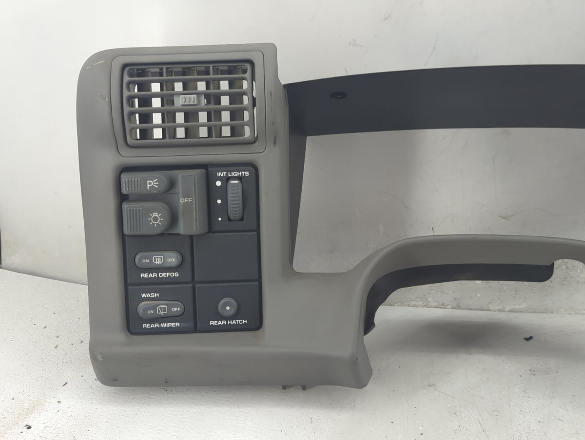 1996 Chevrolet Blazer Information Radio Display Screen Bezel Vents - Oemusedautoparts1.com