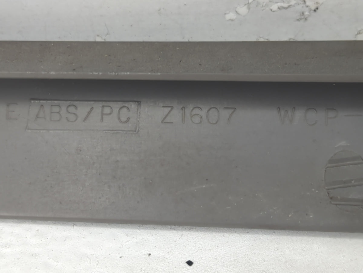 1996 Chevrolet Blazer Information Radio Display Screen Bezel Vents - Oemusedautoparts1.com