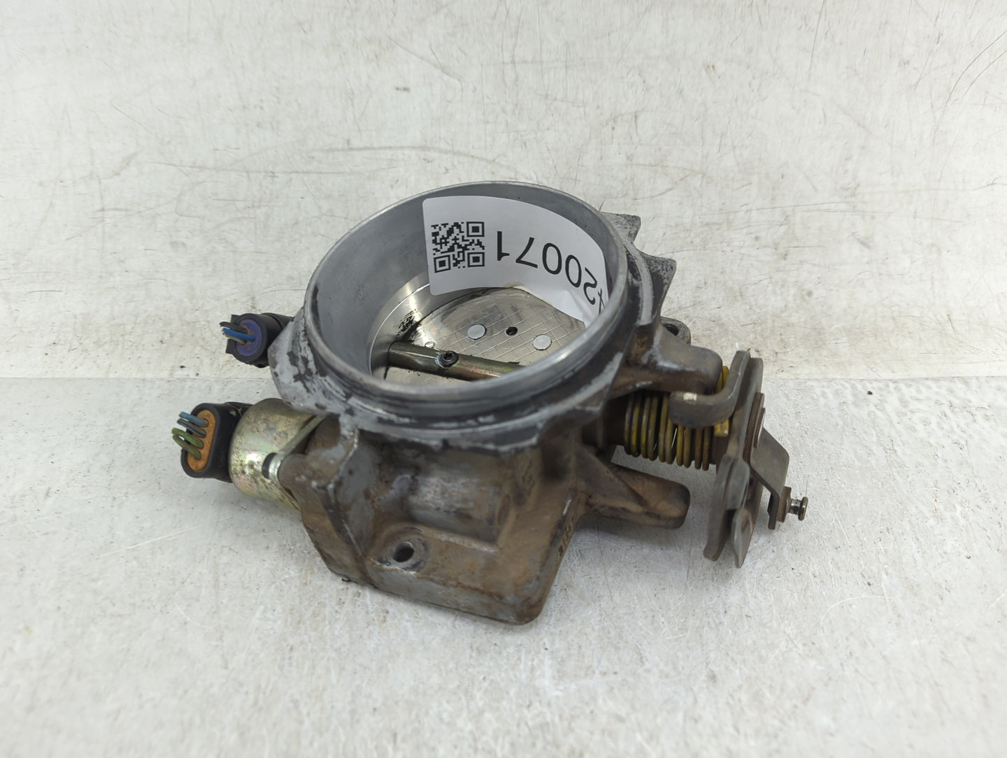 1996 Chevrolet K2500 Throttle Body Fits Fits 1997 OEM Used Auto Parts - Oemusedautoparts1.com