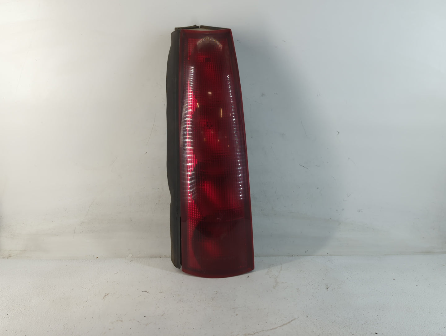 1995-2001 Chevrolet Lumina Tail Light Assembly Driver Left OEM P/N:1S511103 1 AM Fits Fits 1995 1996 1997 1998 1999 2000 200
