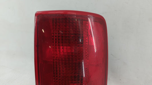 1996 Chevrolet S10 Tail Light Assembly Passenger Right OEM P/N:15113500 16518500 Fits OEM Used Auto Parts